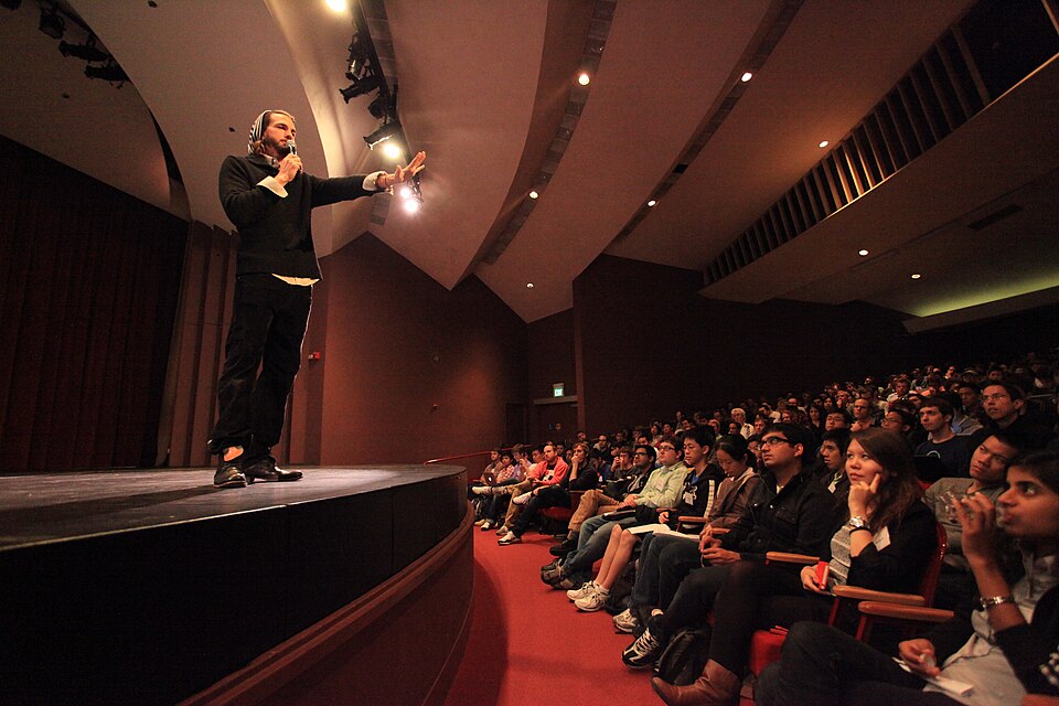 Ashton Kutcher at Y Combinator's Startup School, October 2011, Stanford. Photo: Robert Scoble · CC BY 2.0