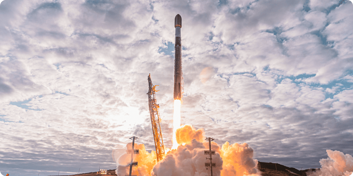 Запуск ракеты Falcon 9 SpaceX – старт с пускового комплекса в США
